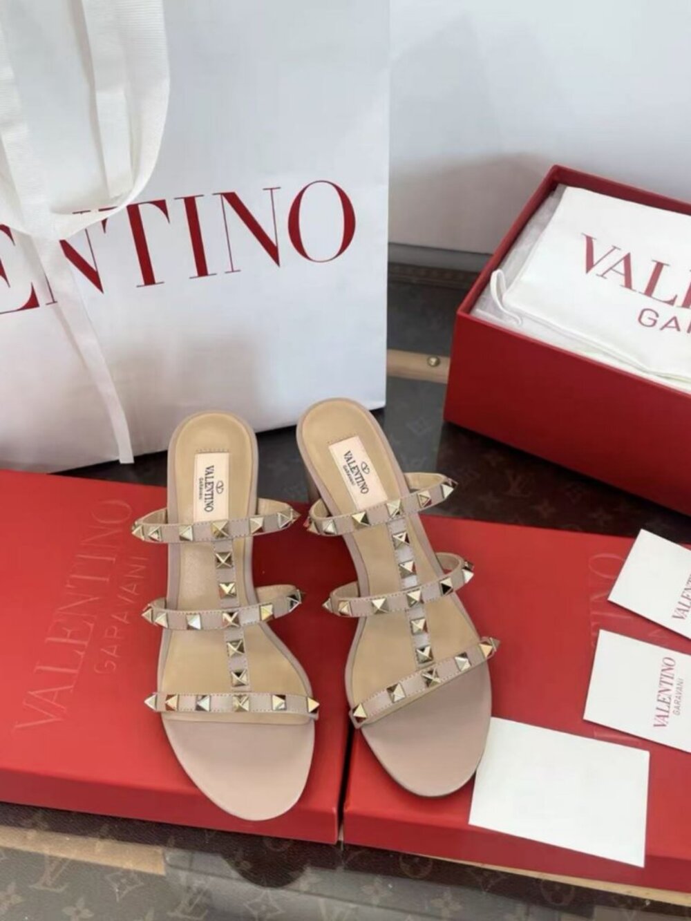 Valentino Garavani Rockstud Leather Slip-On Heel Sandals - Picture 8 of 9